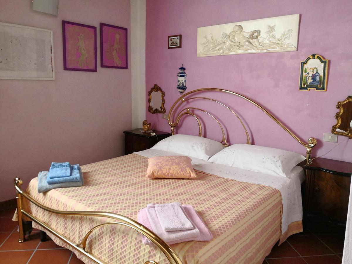 La Loggia Apartment Лука Екстериор снимка