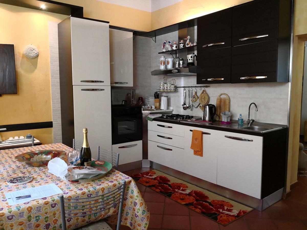 La Loggia Apartment Лука Екстериор снимка